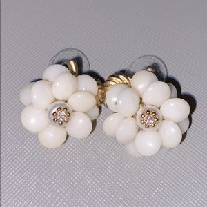Boutique floral studs